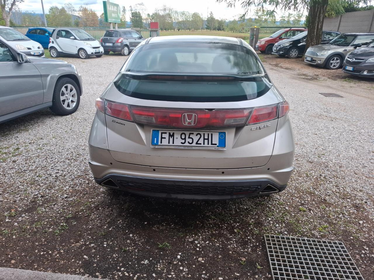 Honda Civic 1.8 i-VTEC 5p. Executive i-P