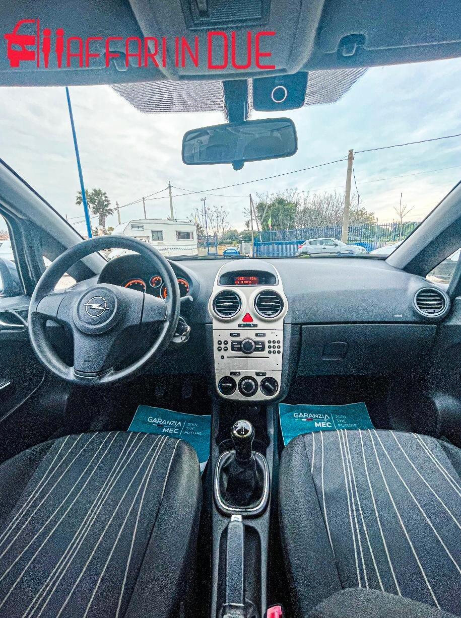 Opel Corsa 1.2 5 porte Cosmo