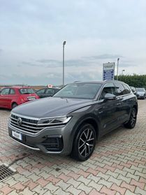 Volkswagen Touareg 3.0 V6 TDI SCR R-Line