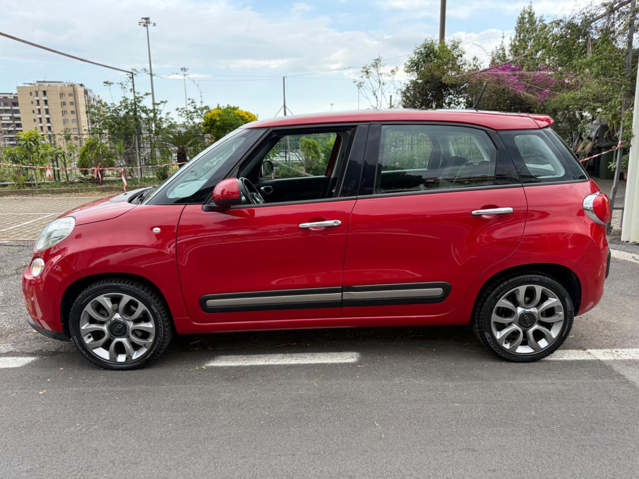 Fiat 500L 1.6 Multijet 120 CV Lounge Navi Camera Pelle
