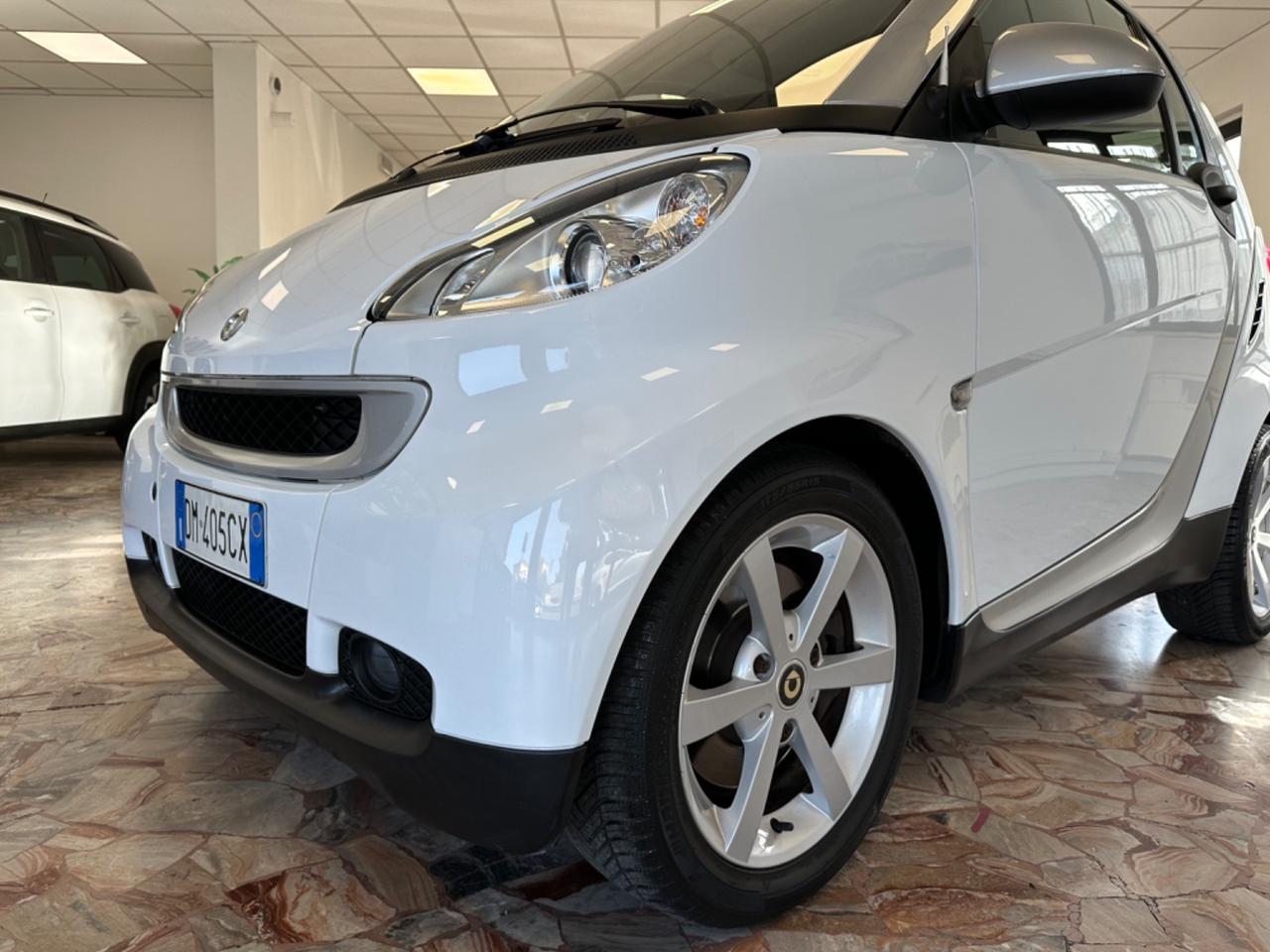 Smart ForTwo 1000 52 kW coupé pulse servosterzo