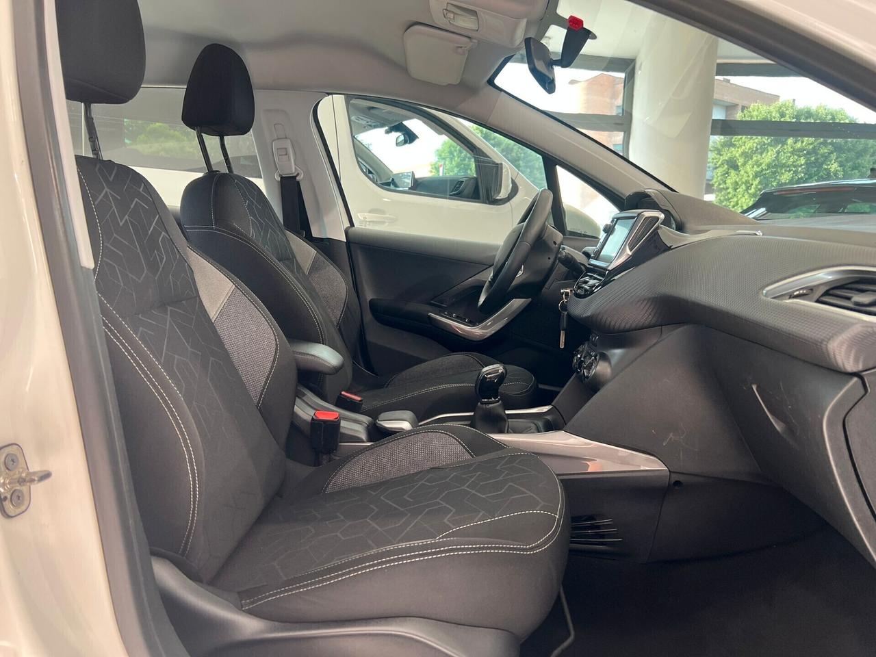 Peugeot 2008 PureTech 82 S&S Active