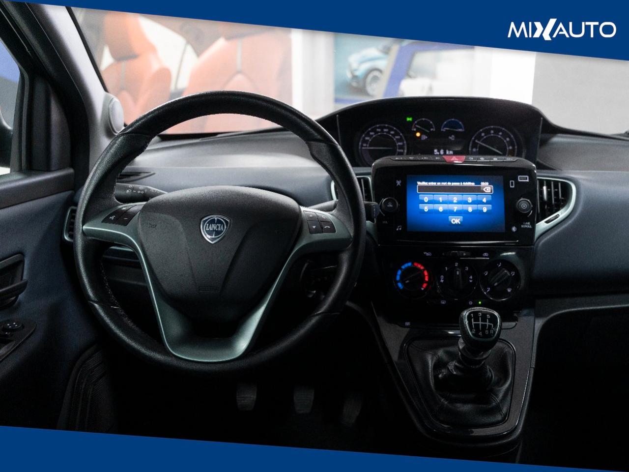Lancia Ypsilon 1.0 Firefly Hybrid Gold Plus 70CV 5 Porte