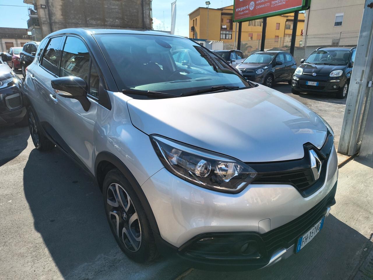 RENAULT CAPTUR 1.5 DIESEL CAMBIO AUTOMATICO 2017