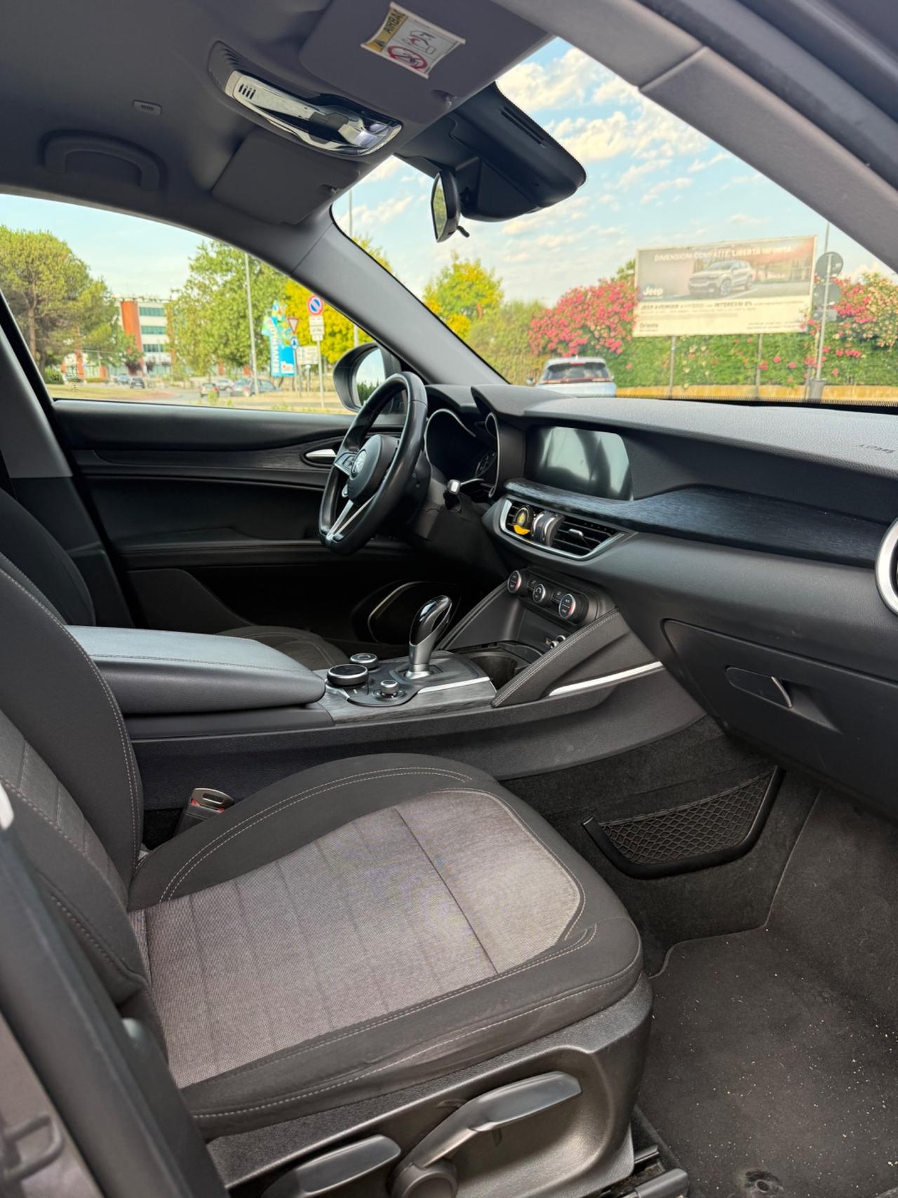 Alfa Romeo Stelvio 2.2 Turbodiesel 190 CV AT8 Q4 Executive