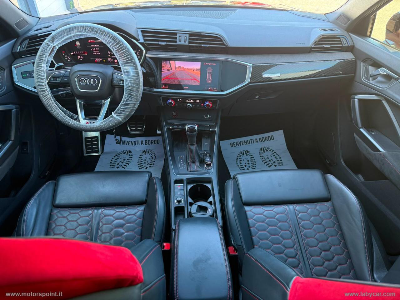 AUDI RS Q3 quattro S tronic