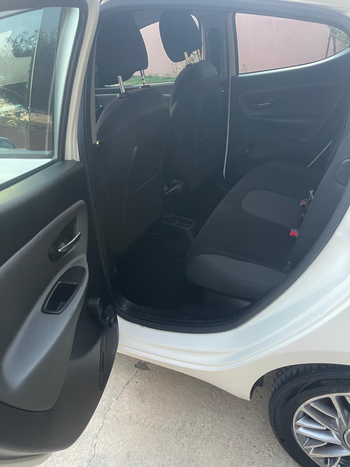 Lancia Ypsilon 1.3 MJT 16V 95 CV 5 porte S&S Platinum