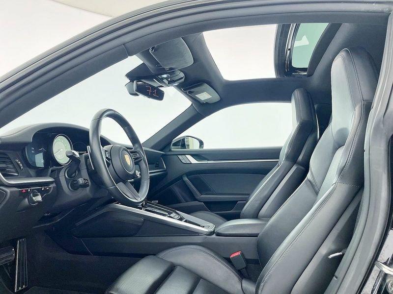 Porsche 911 Carrera 4S