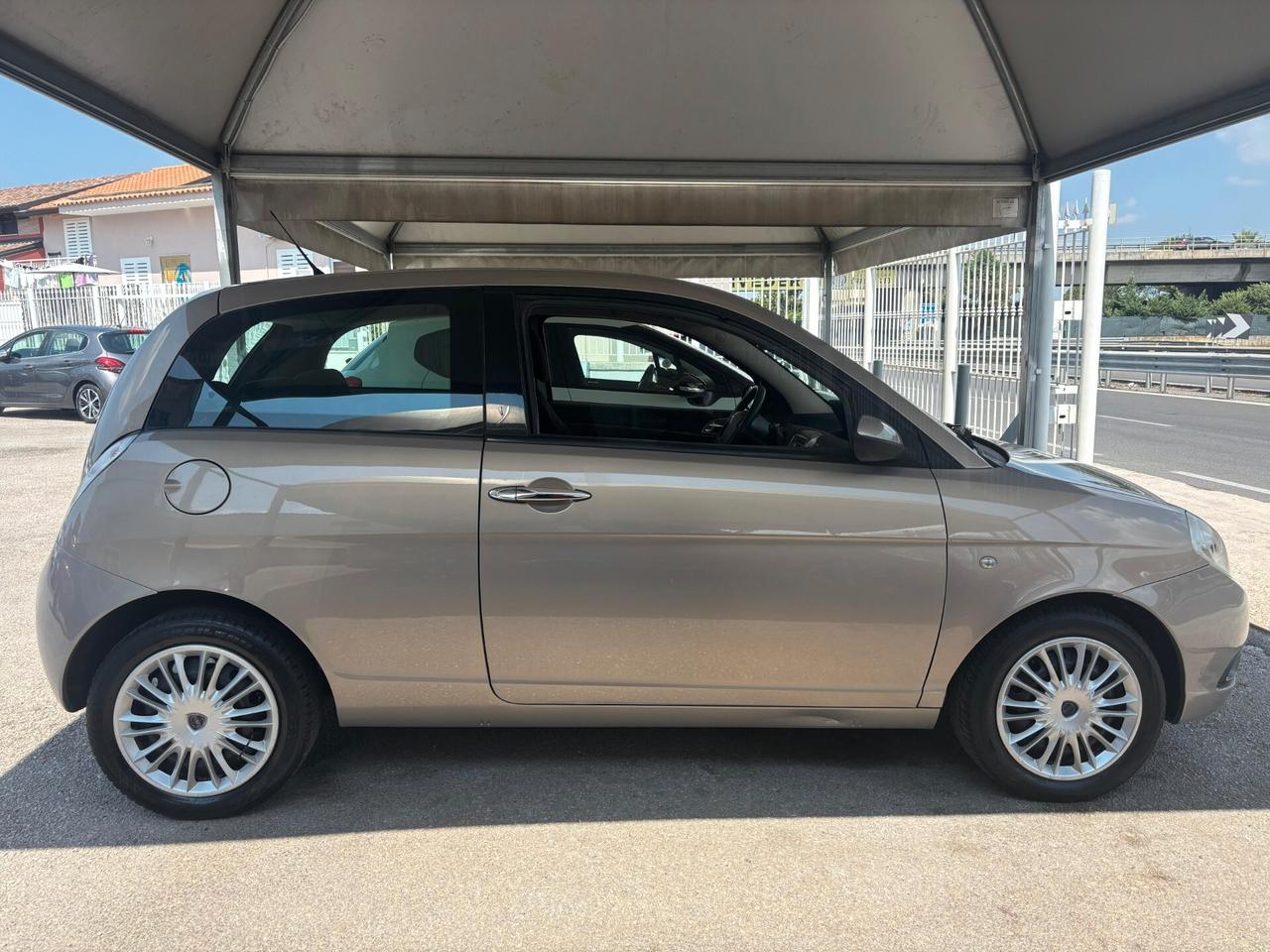 Lancia Ypsilon 1.2 Oro