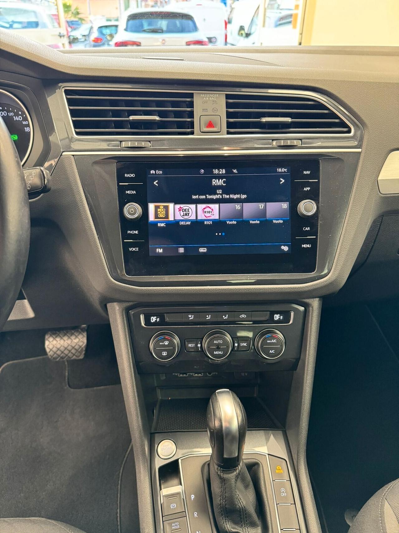 VOLSWAGEN TIGUAN 2.0 TDI 150 CV R-LINE DSG -2020