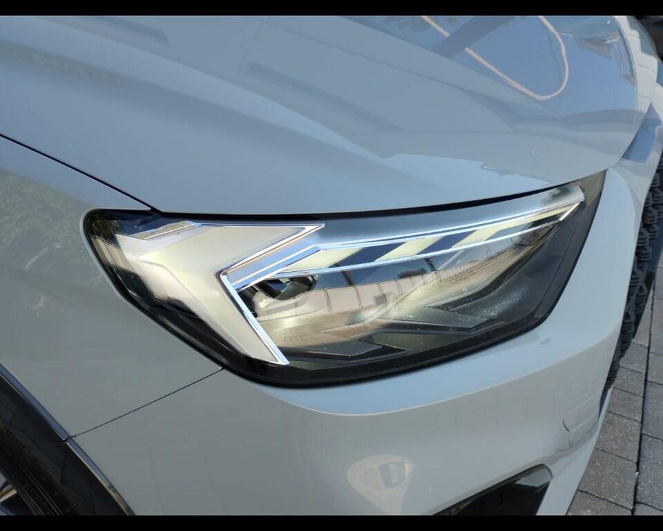 Audi A1 30 1.0 TFSI Identity Contrast S tronic
