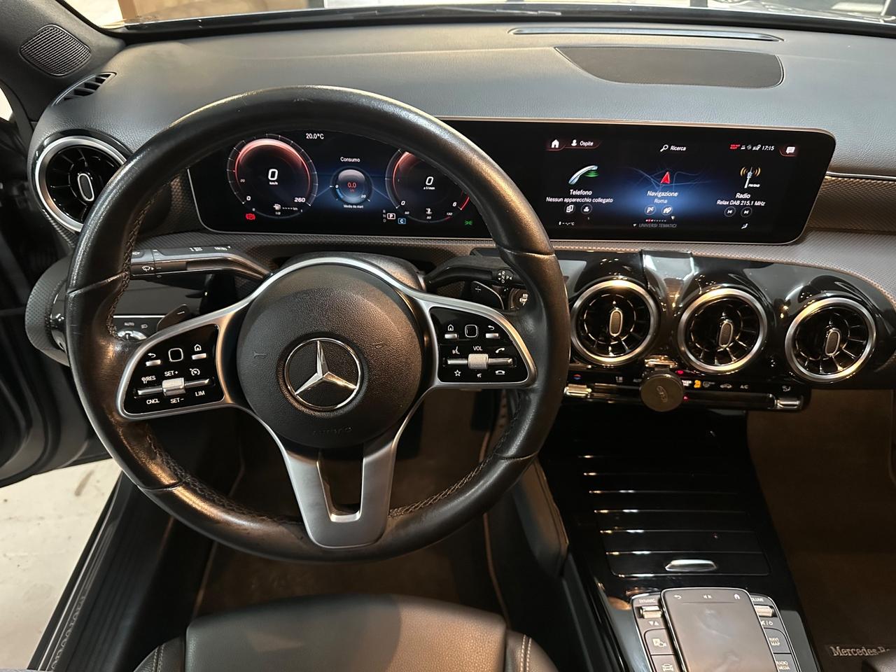 Mercedes-benz A 180 A 180 d Automatic Sport