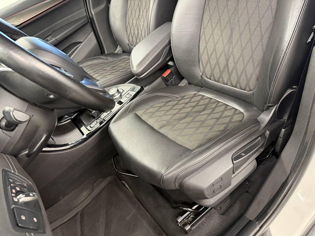 BMW X1 18 d xLine sDrive Steptronic