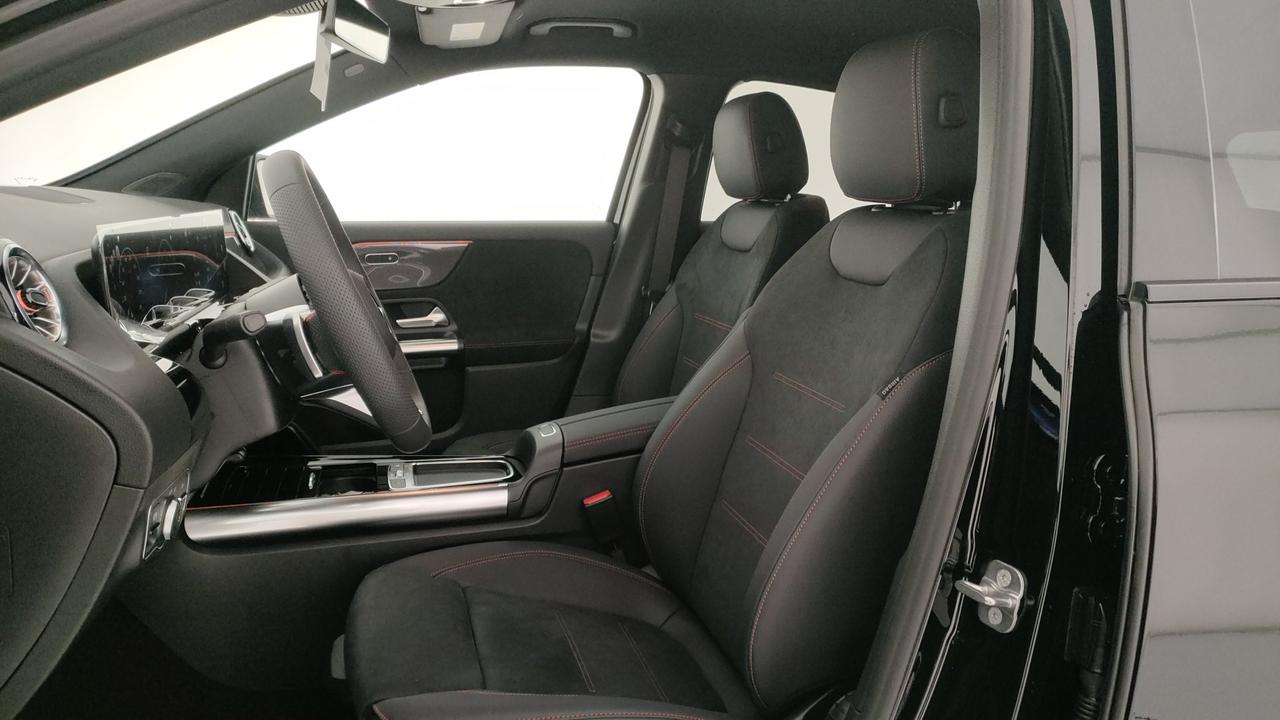 Mercedes-Benz GLA 200 d Automatic 4MATIC