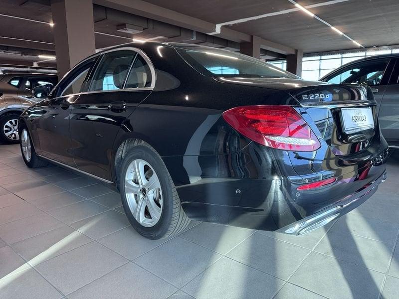 Mercedes-Benz Classe E E220d Auto Sport