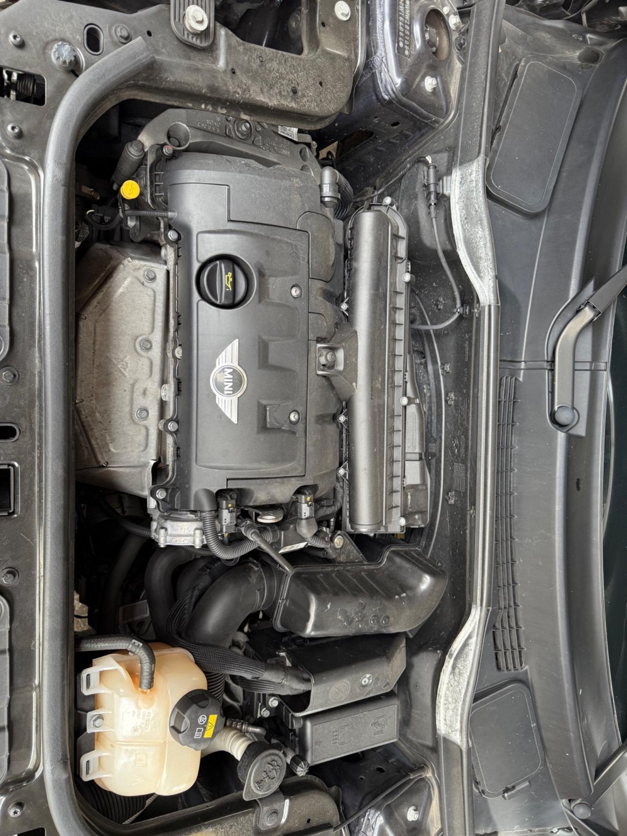 Mini Cooper Countryman 1.6