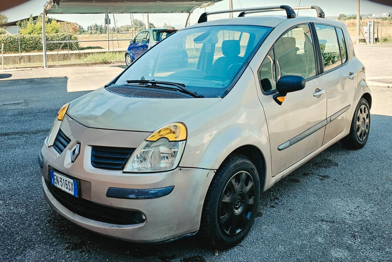Renault Modus 1.5 dCi 75CV Wave