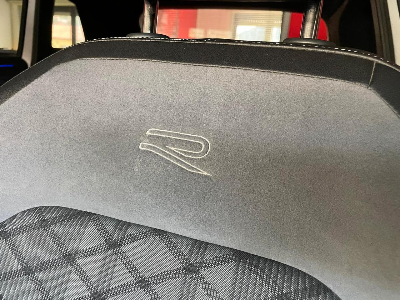 VOLKSWAGEN TIGUAN 2.0TDI R-LINE DSG 150cv