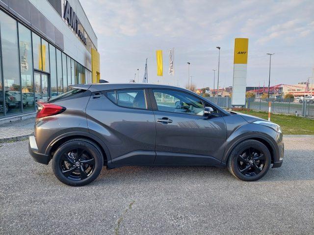 TOYOTA C-HR 1.8 Hybrid E-CVT GPL TRIFUEL BLACK EDITION