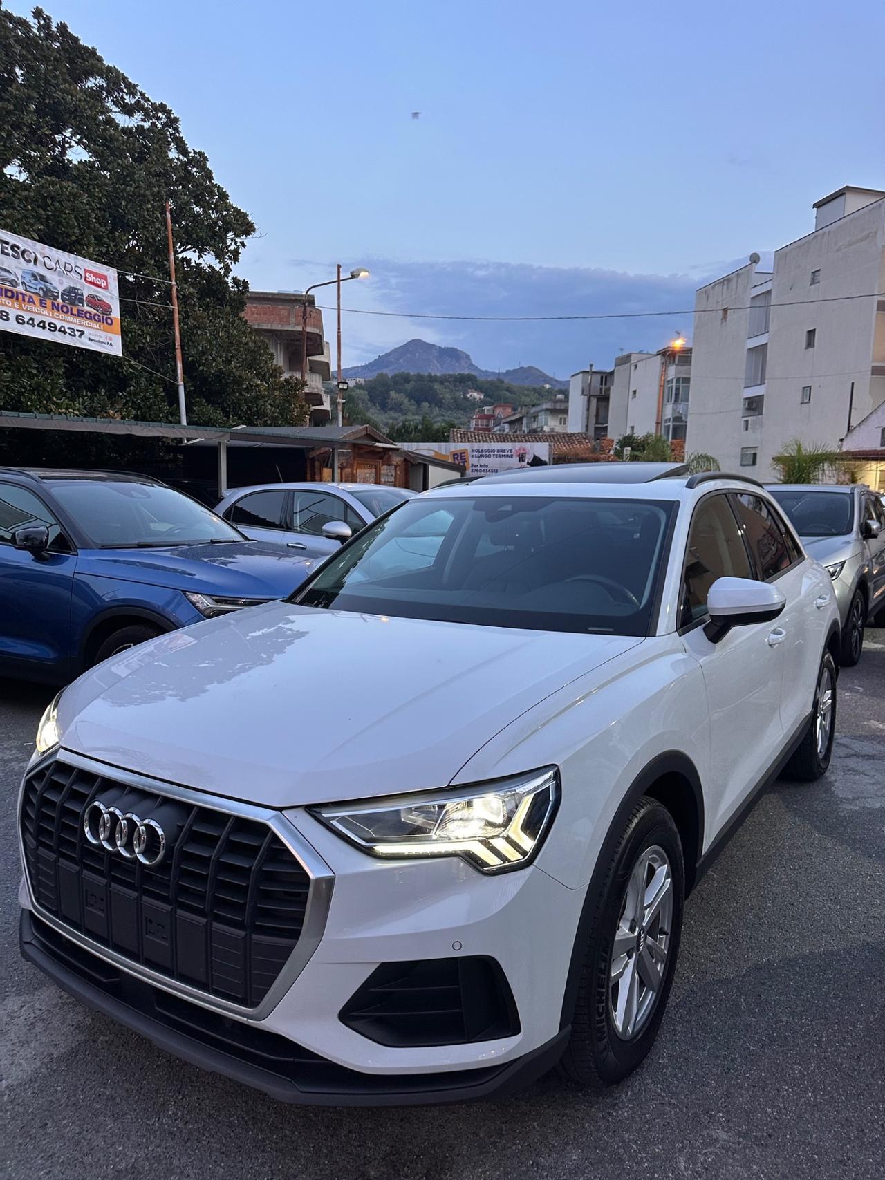 Audi Q3 35 TDI S tronic Business Advanced