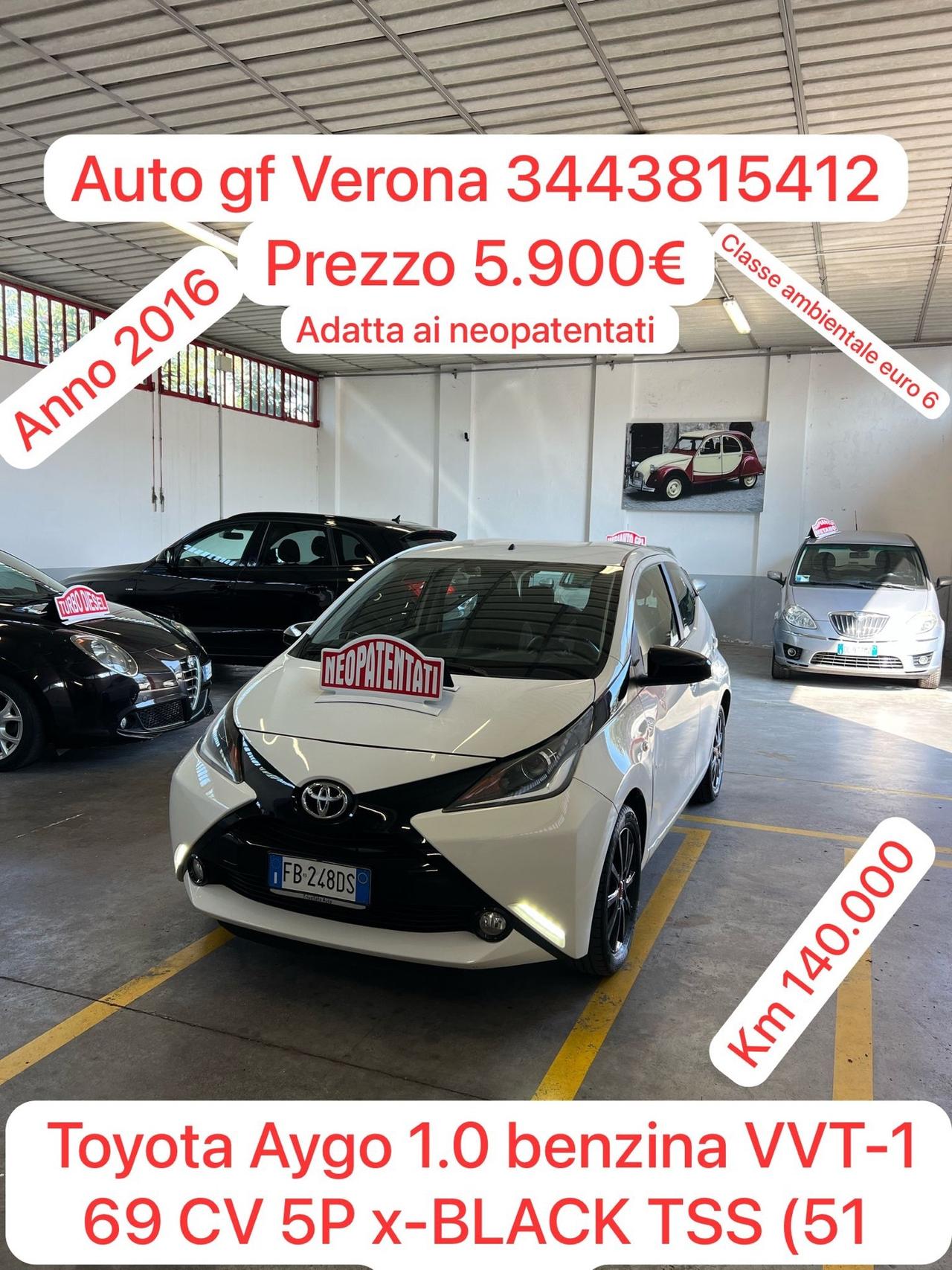 Toyota Aygo 1.0 VVT-i 69 CV 5 porte x-cite MMT
