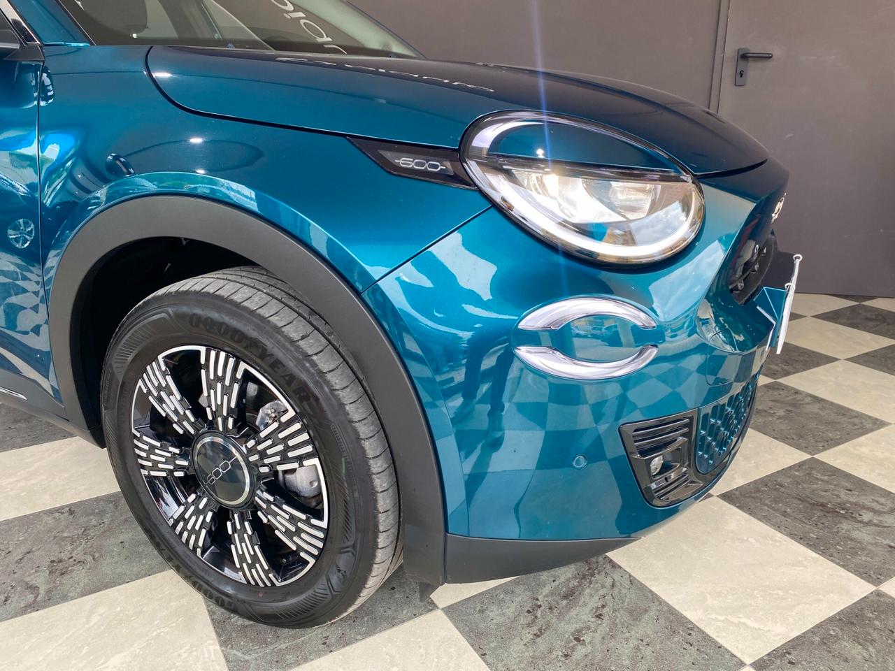 Fiat 600 Hybrid 145 CV DCT MHEV La Prima-2025