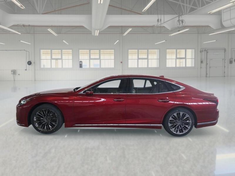 LEXUS LS 500 500H LUXURY AUTO 4 PORTE BERLINA
