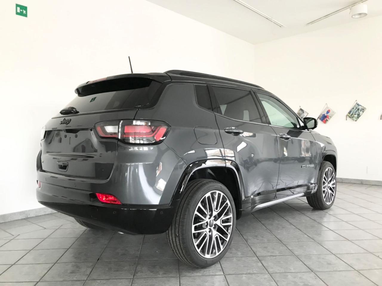 Jeep Compass 1.5 Turbo T4 130 CV MHEV 2WD Summit