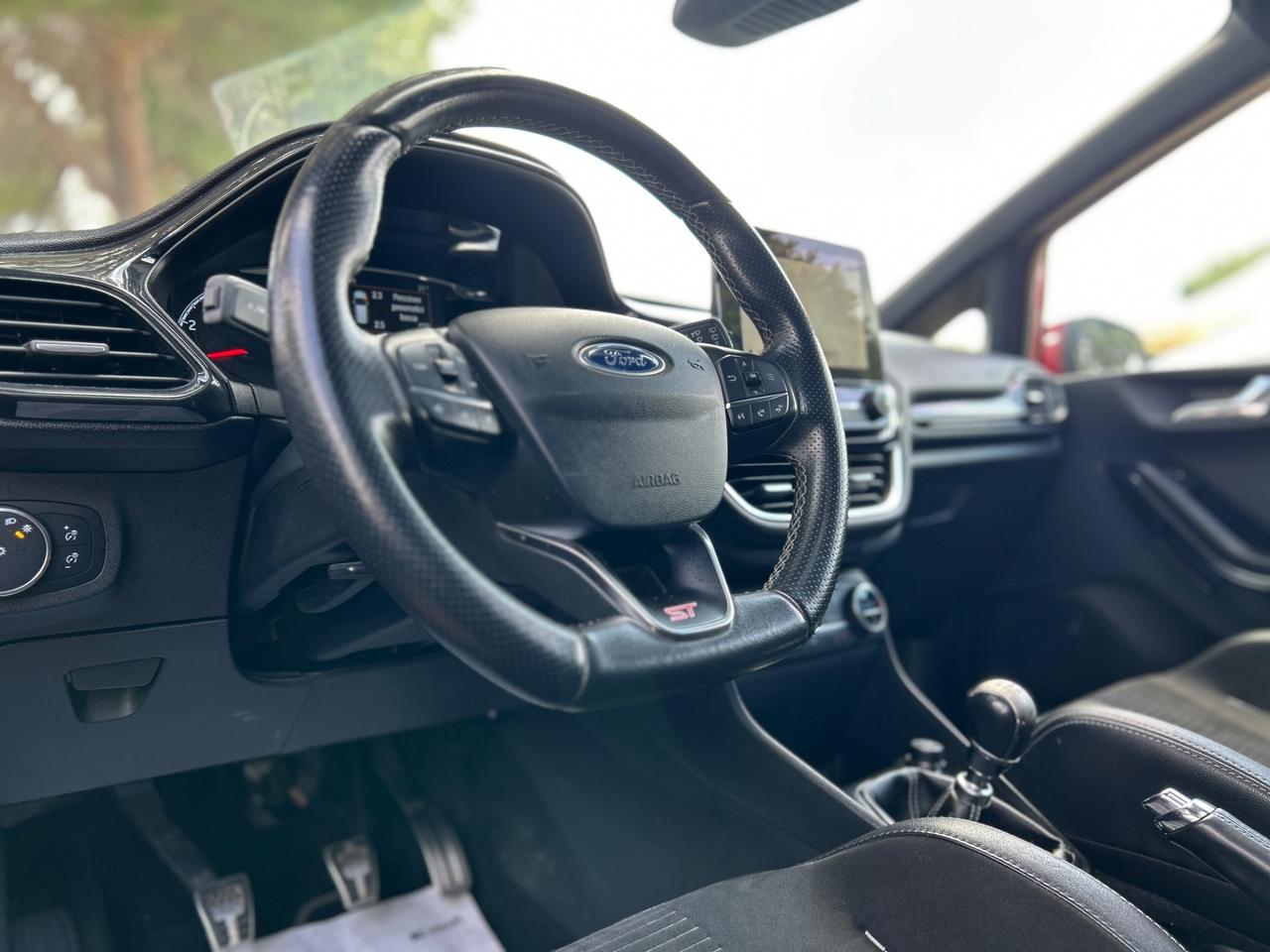 Ford Fiesta 1.5cc 200CV 3p. *ALL. SPORTIVO ST*SEDILI RISCALDATI*BELLISSIMA*