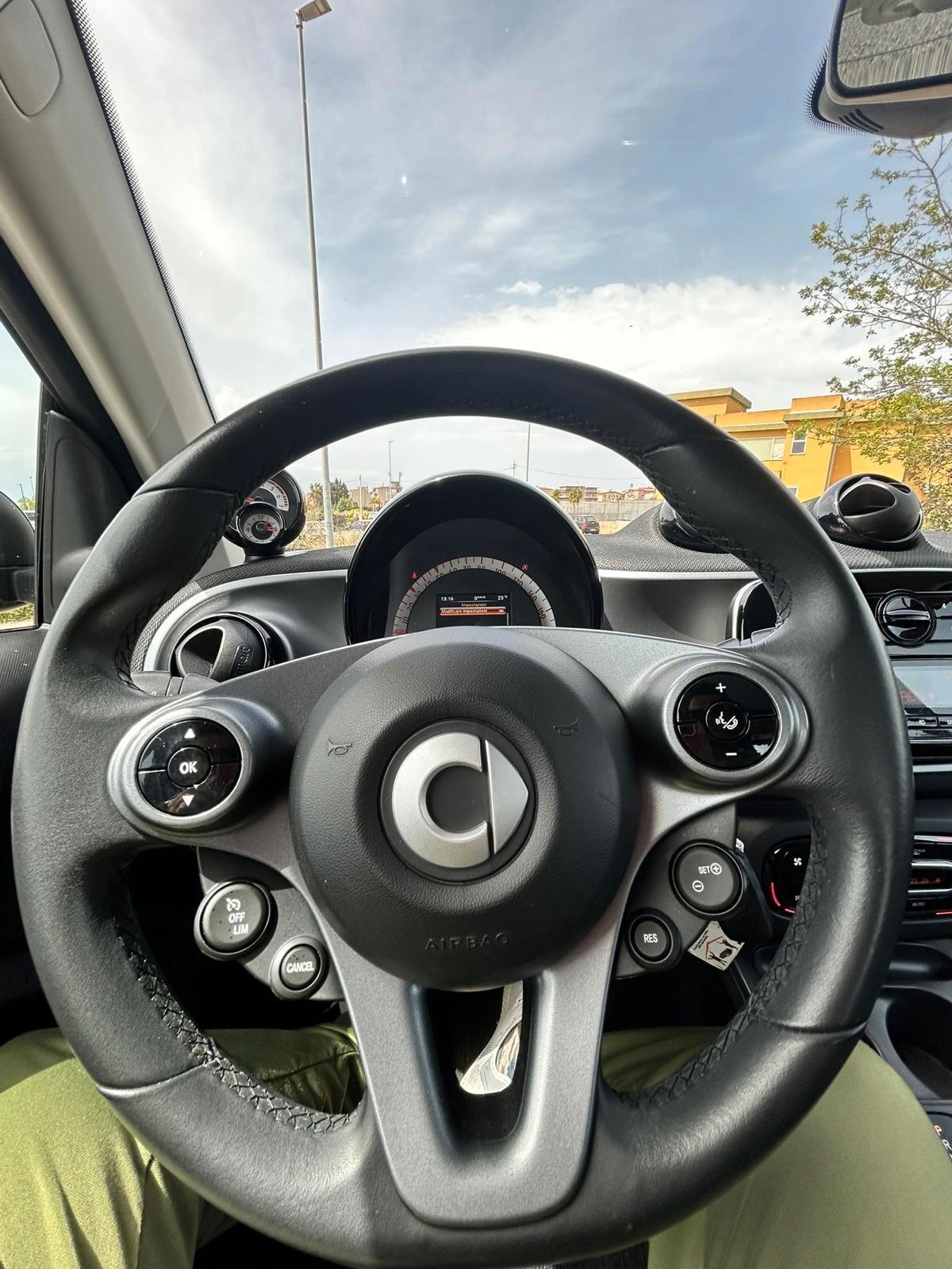 Smart Fortwo Coupé 1.0 71 CV Euro 6