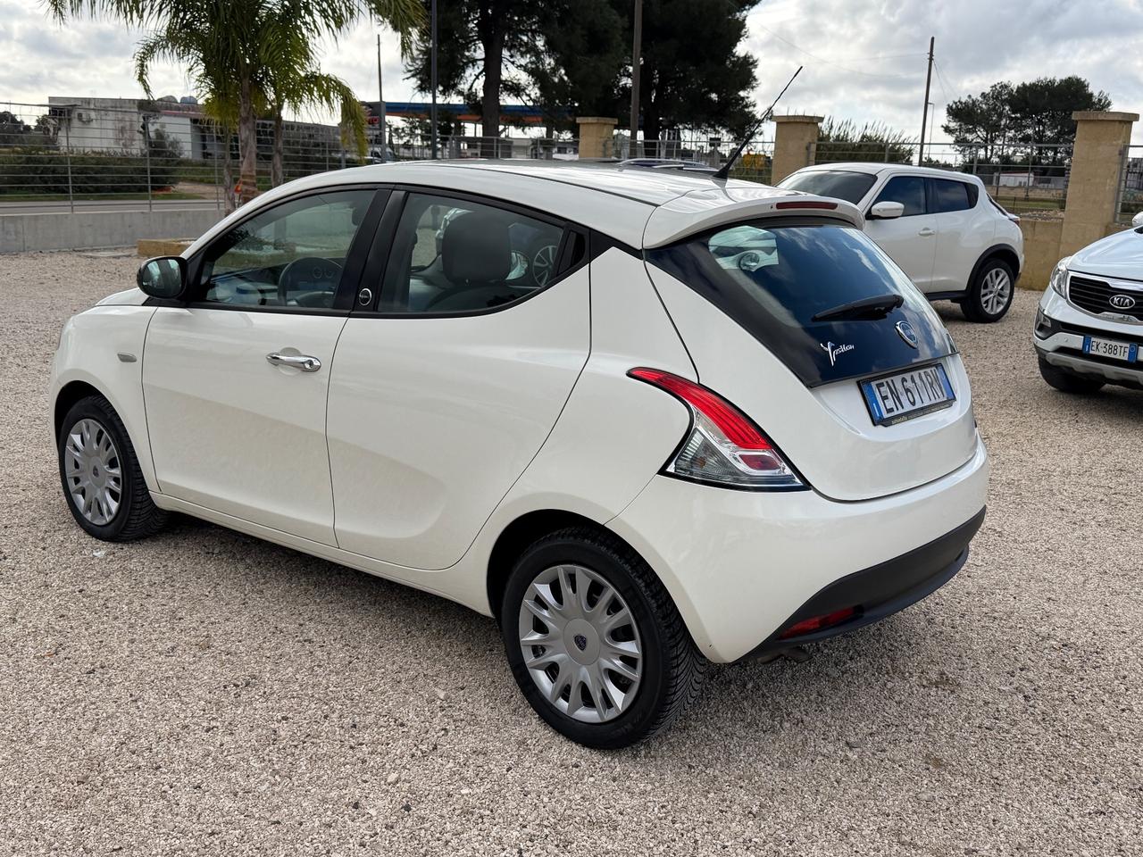 Lancia Ypsilon 1.2 69 CV 5 porte GPL Ecochic Gold