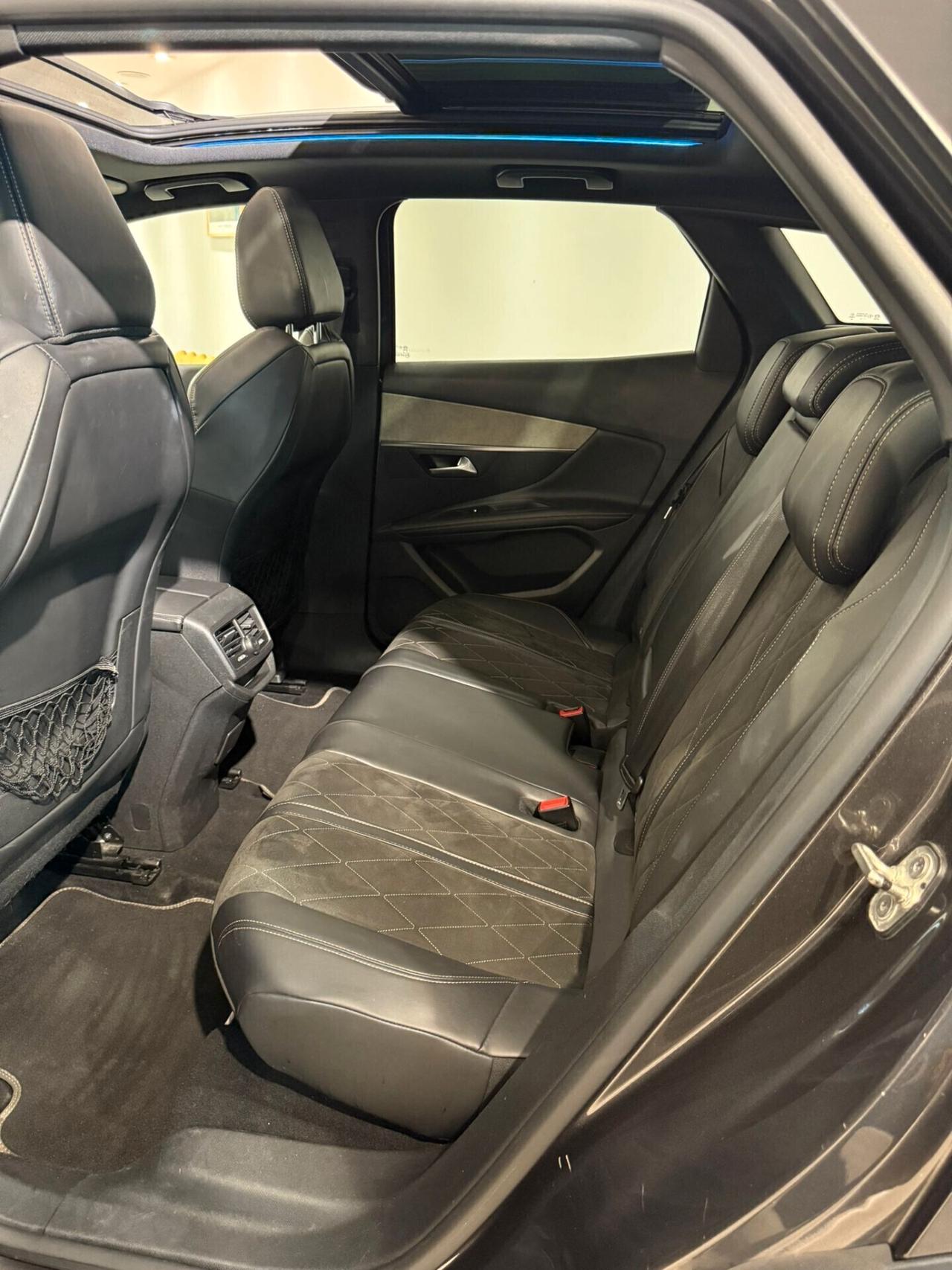PEUGEOT 3008 BLUEHDI 180 S&S EAT8 GT 2018 CON SOLI 110.000 KM
