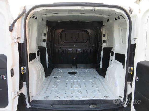 Fiat Doblo 1.3 MJT 95 CV BUSINESS