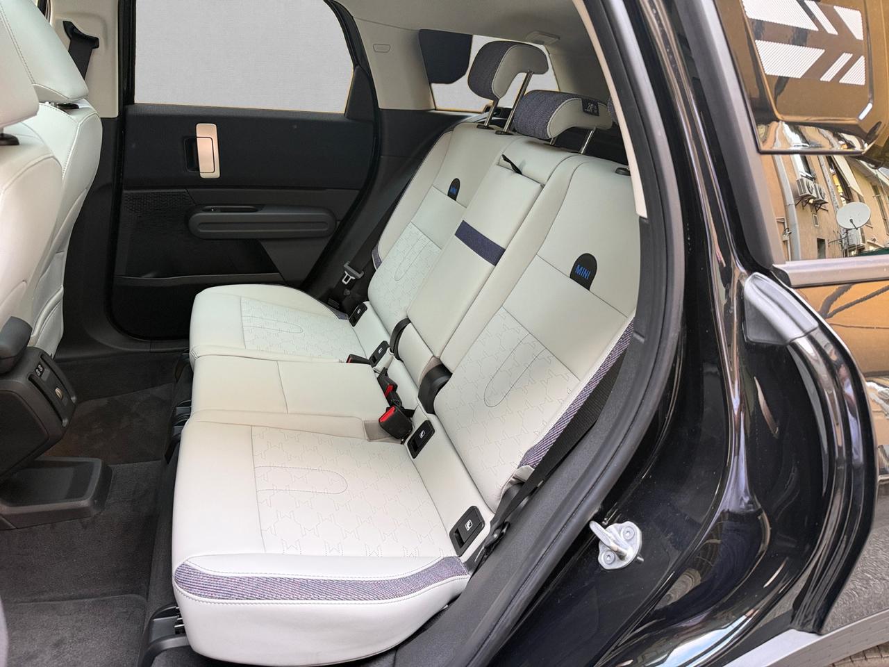 Mini Countryman C Classic 1.5 48V Auto "TETTO PANORAMA"