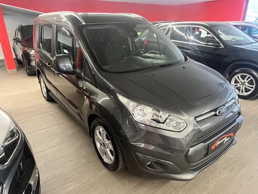 Ford Tourneo Connect 1.5 TDCi Titanium Panorama
