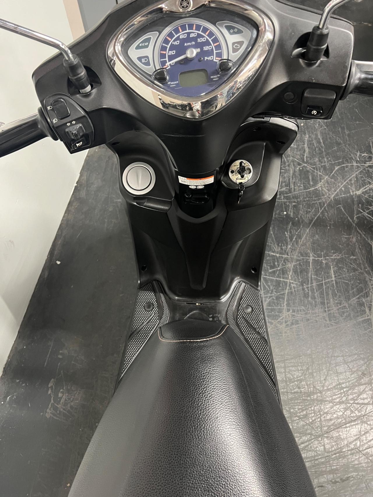 Yamaha D'elight 125