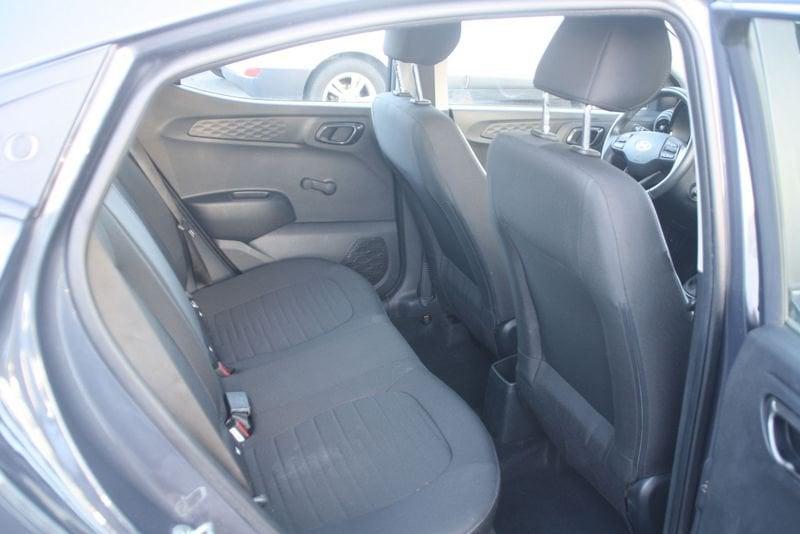 Hyundai i10 i10 1.0 MPI AT Connectline