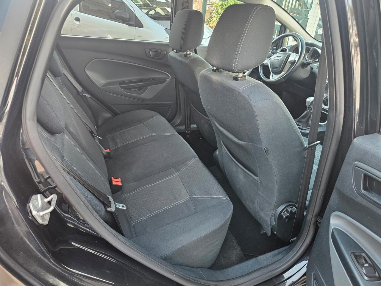 Ford Fiesta 1.2 Titanium 2010