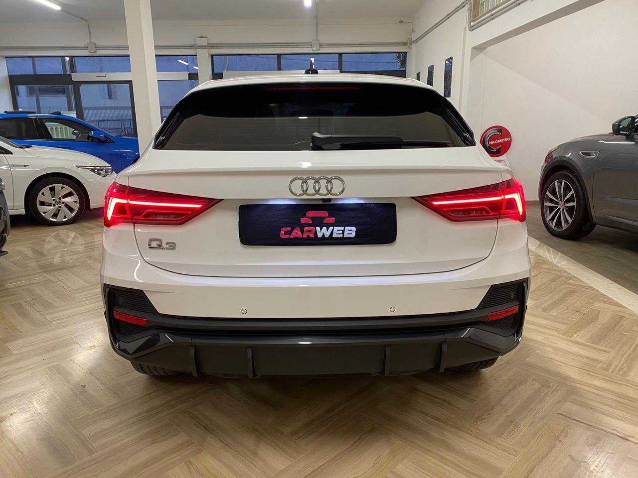 AUDI Q3 SPB 45 TFSI S-TRONIC NAVY LED Cam 2021