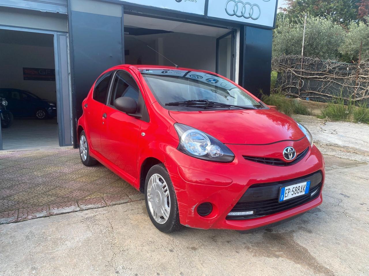 Toyota Aygo 1.0 70cv