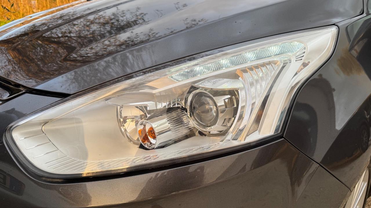 Ford B-Max 1.4 90 CV GPL Titanium