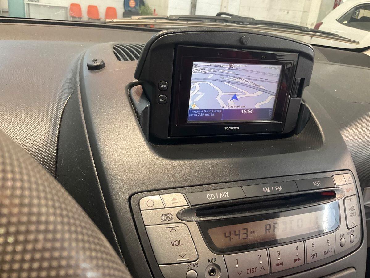 Toyota Aygo 1.0 12V VVT-i 5 porte Active Connect