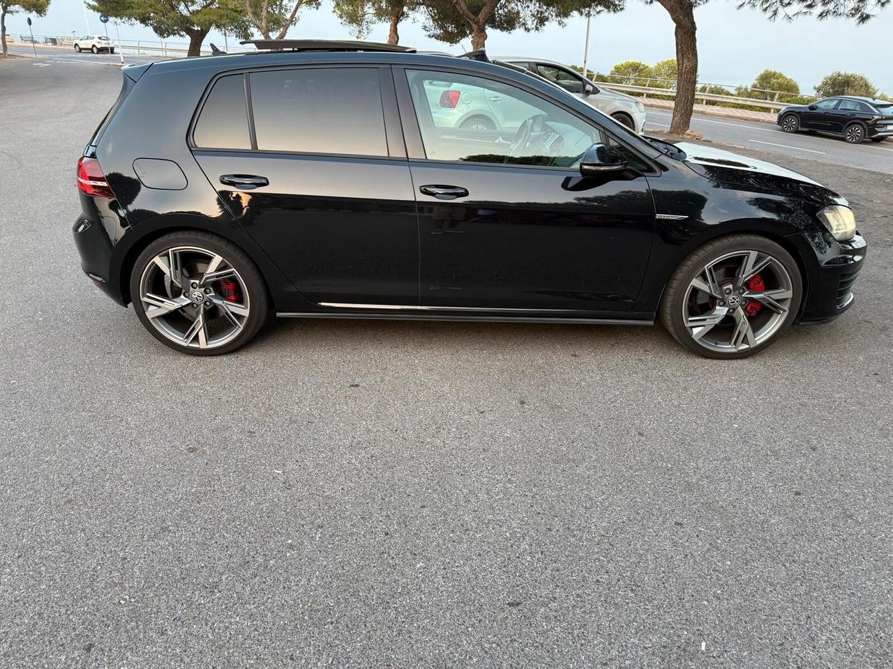 Volkswagen Golf GTD 2.0 TDI 5p. Business BlueMotion Technology