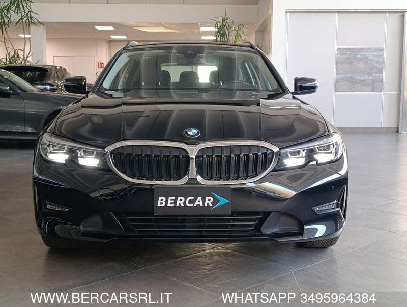 BMW Serie 3 320d 48V xDrive Touring Business Advantage*VOLANTE MULTIF*PDC*CAMBIO AUTOM*CL_17*PROIETTORI LED*