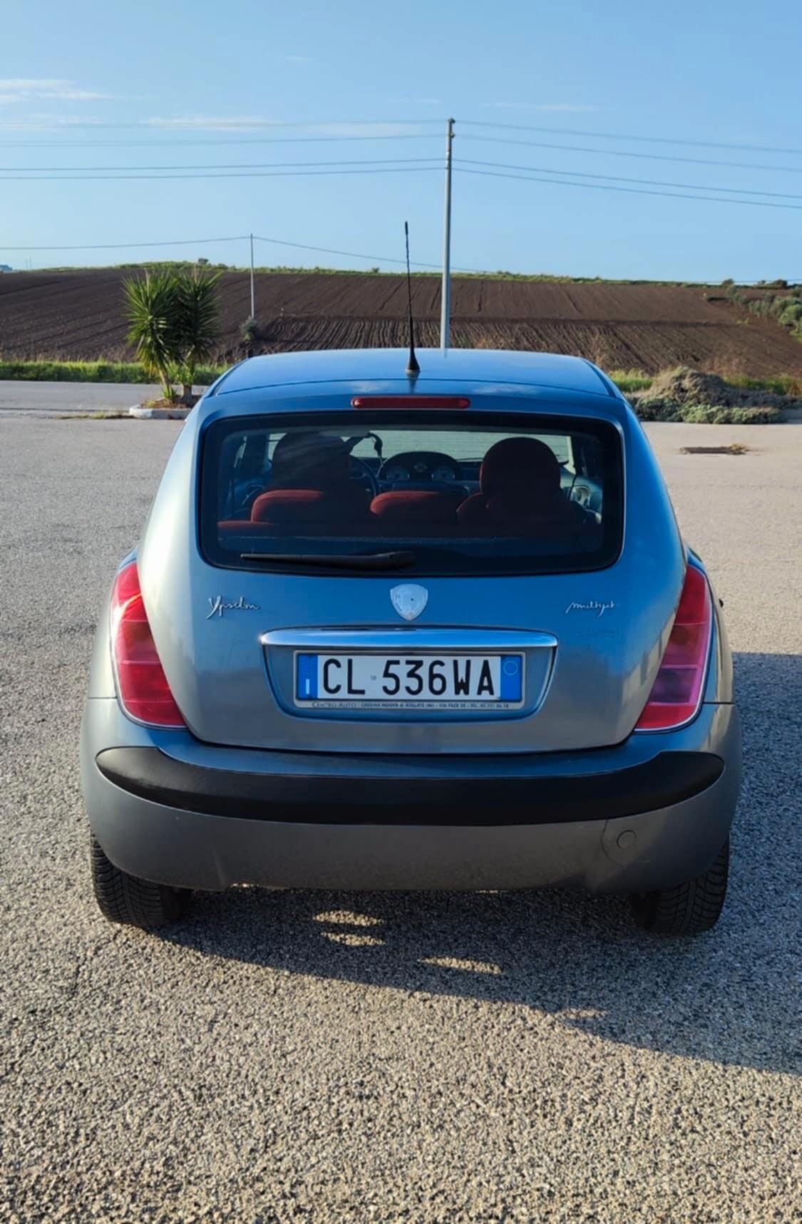 Lancia Ypsilon 1.3 Multijet 16V Platino