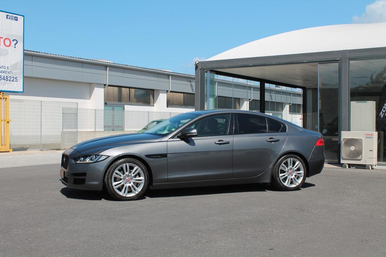 Jaguar XE 2.0 D 180 CV aut. Prestige Business Edition