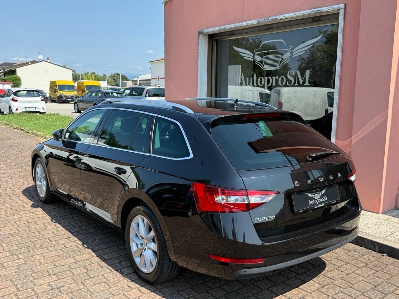 Skoda Superb 1.6 TDI SCR DSG FULL LED/UNIPRO