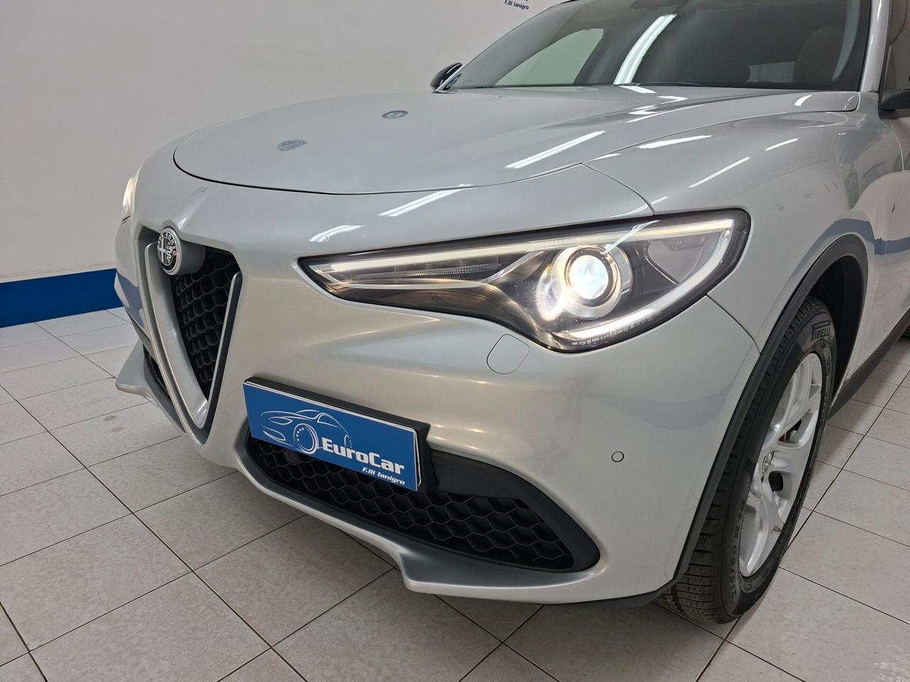Alfa Romeo Stelvio 2.2 Turbodiesel 210cv AT8 Q4 Executive