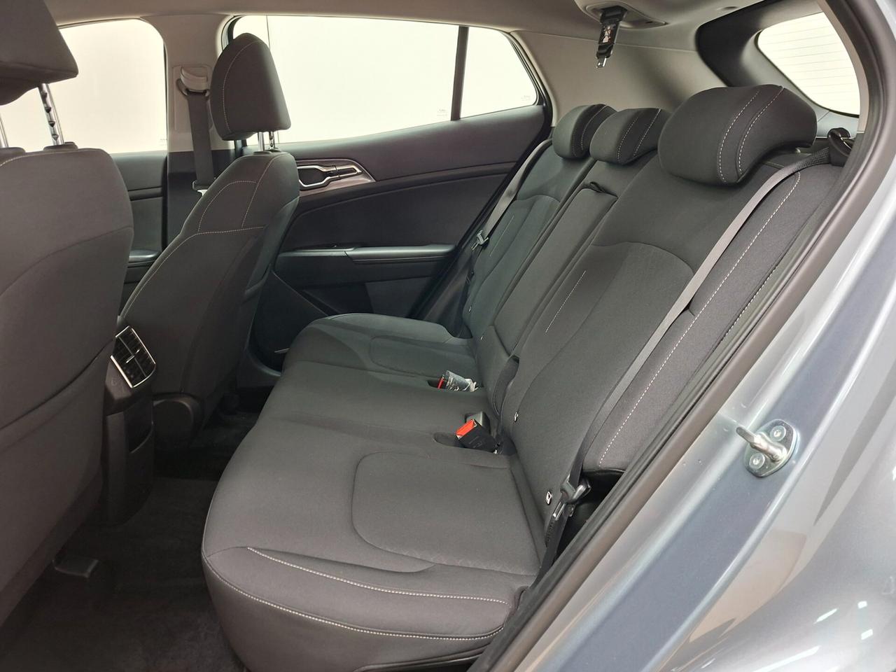 Kia Sportage 1.6 CRDi MHEV DCT Business