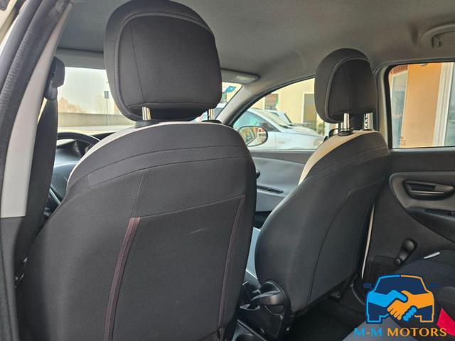 LANCIA Ypsilon 1.2 69 CV 5 porte GPL Ecochic Elefantino